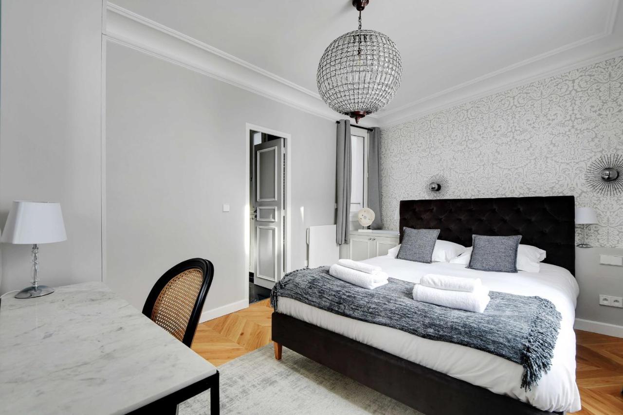 Charming Apartment- 1br4p- Place Victor Hugo Parijs